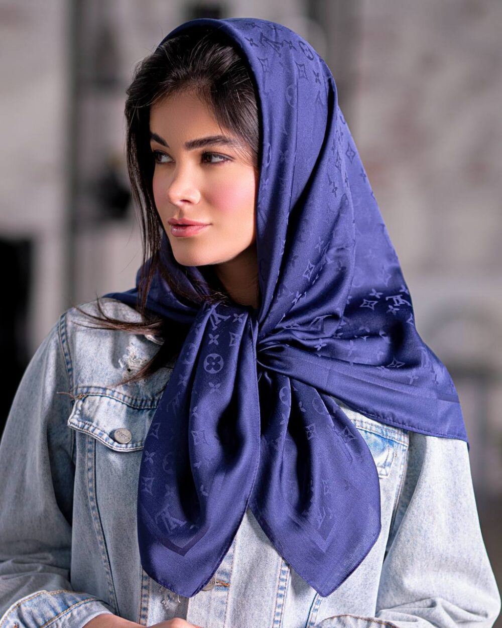 روسری ابریشم ژاکارد LV (قواره 90) 30127 - Image 4